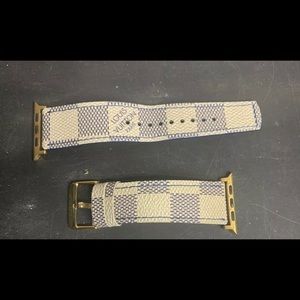Louis vuitton Damier apple watch band S/M 42-44mm